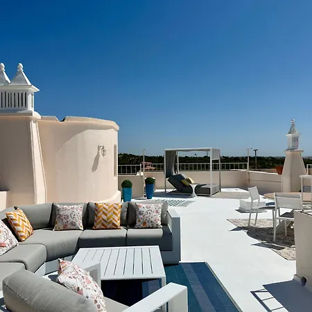 Marinha Coast Vue Mer, Rooftop, Piscine, A Da Marinha Apartament *