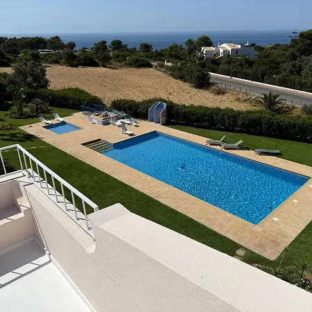 Marinha Coast Vue Mer, Rooftop, Piscine, A Da Marinha *
